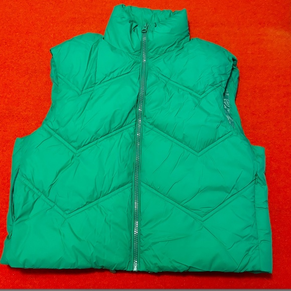 Zara neon green oversized puffer quilted vest NWOT - Picture 3 of 11